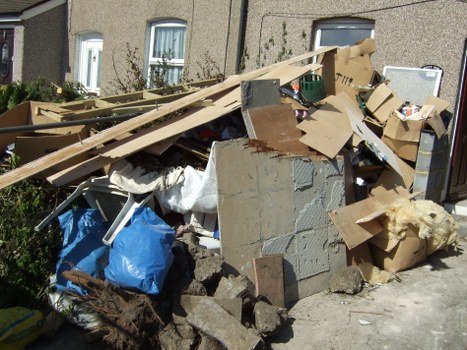 Benefits of using skip hire services in Temple